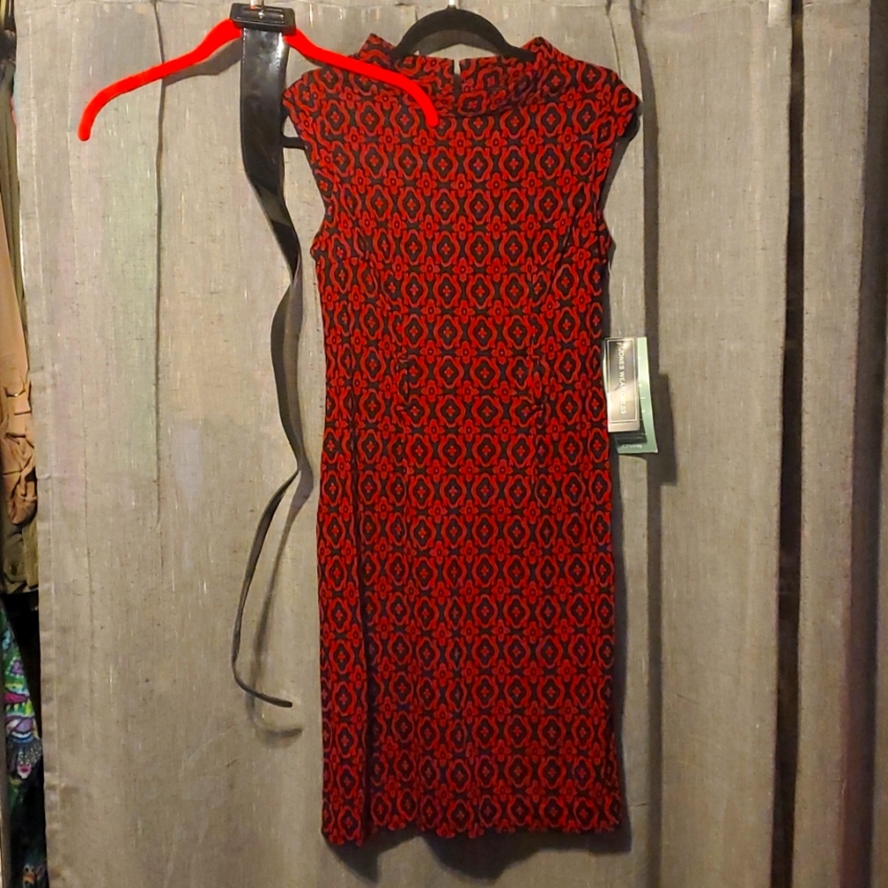 Dress-size 6 Red and Black and a black belt . Perfect for a Christmas party.